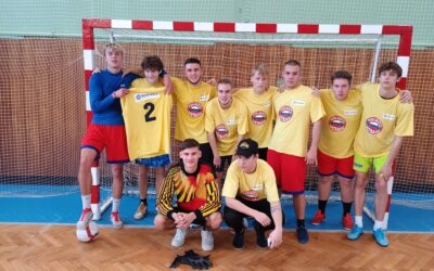 Turnaje ve futsalu, házené a florbalu